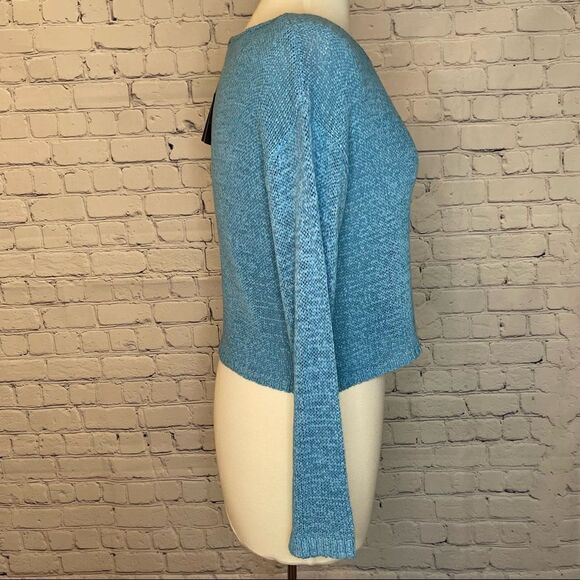 Le Lis Cropped Sweater - Picture 4 of 7